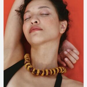 Zara NWT resin bead necklace 2 pack